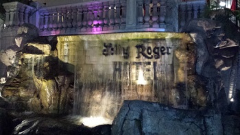 Jolly Roger Hotel Fountain - Los Angeles, CA.jpg