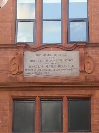 48th Municipal School Plaque 1908 - Manchester, England.jpg
