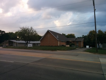 Southwest Church of Christ - Topeka, KS.jpg