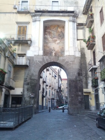 Porta San Gennaro - Napoli, Campania.jpg